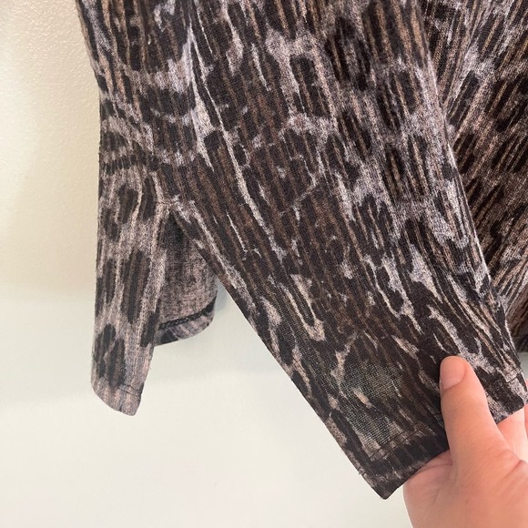 CIARA SUN WOO Tunic L Stretch Animal Round Neck Dolman Faux Leather Sleeve Black - Picture 7 of 8